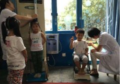 茄子视频黄色版介紹成年男女身高體重標準表