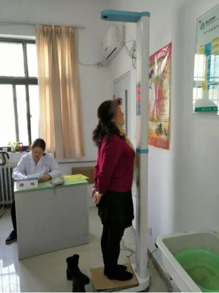 醫院測量身高體重的儀器今日看點醫院測量身高為什麽不用脫鞋子測量？